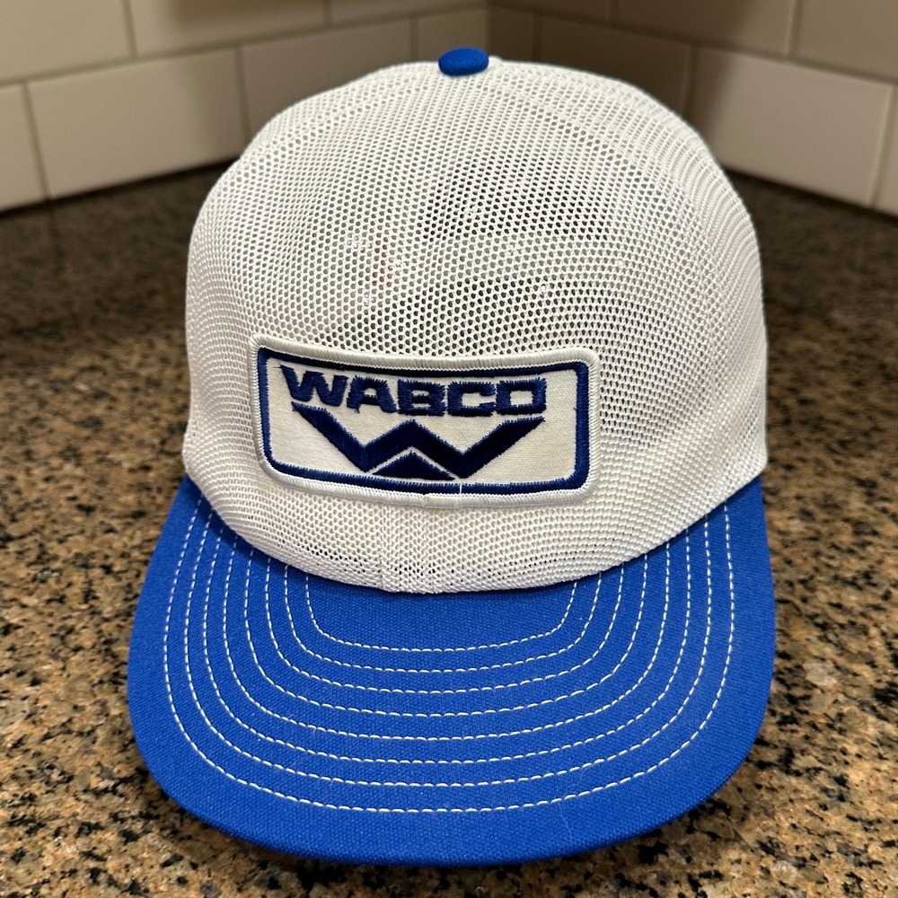 Vintage WABCO Americap Trucker Hat White Blue Mesh Snapback Patch Cap USA